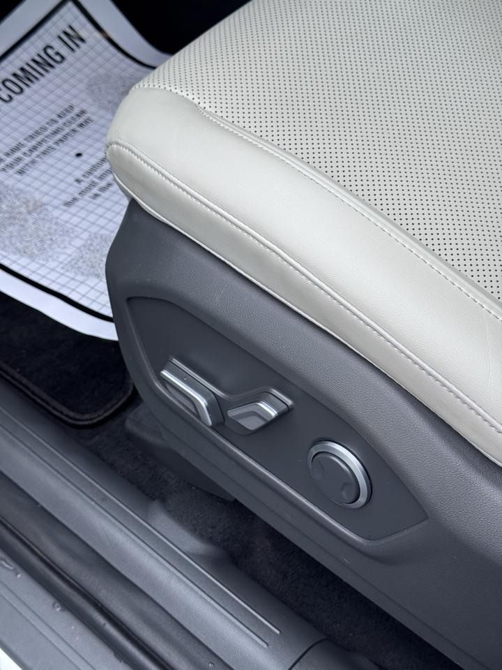 Hyundai Santa Fe SEL FWD 2024