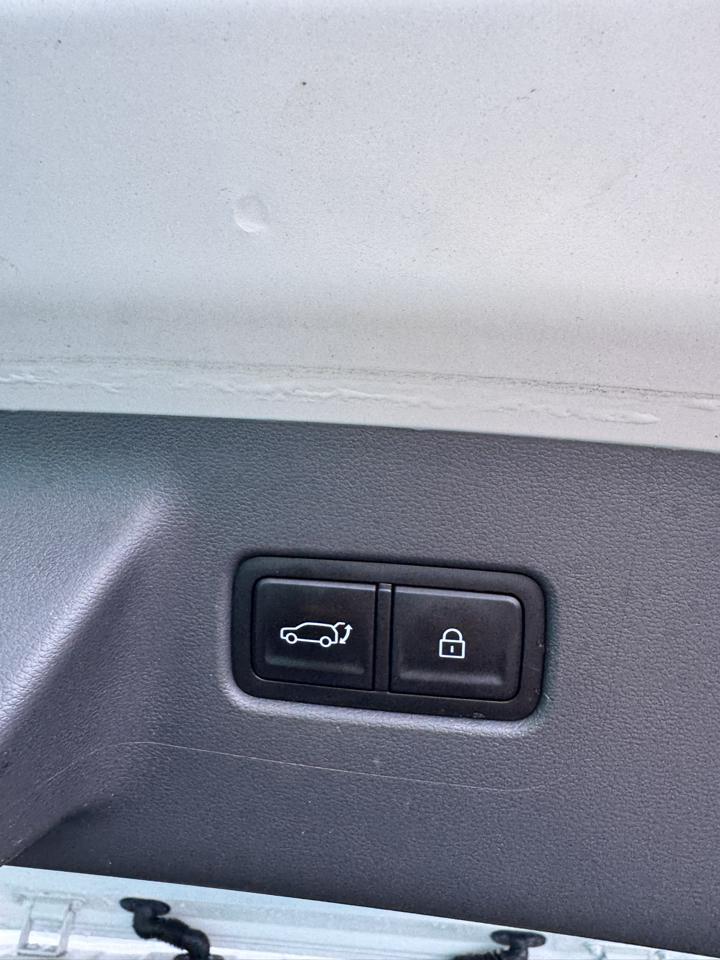 Hyundai Santa Fe SEL FWD 2024