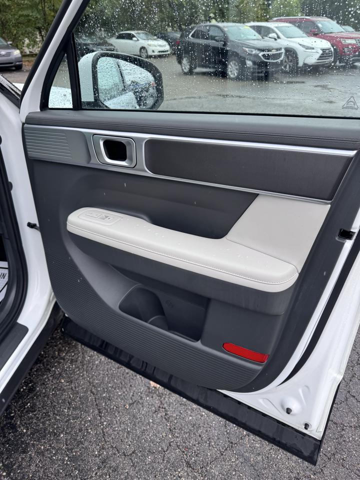 Hyundai Santa Fe SEL FWD 2024