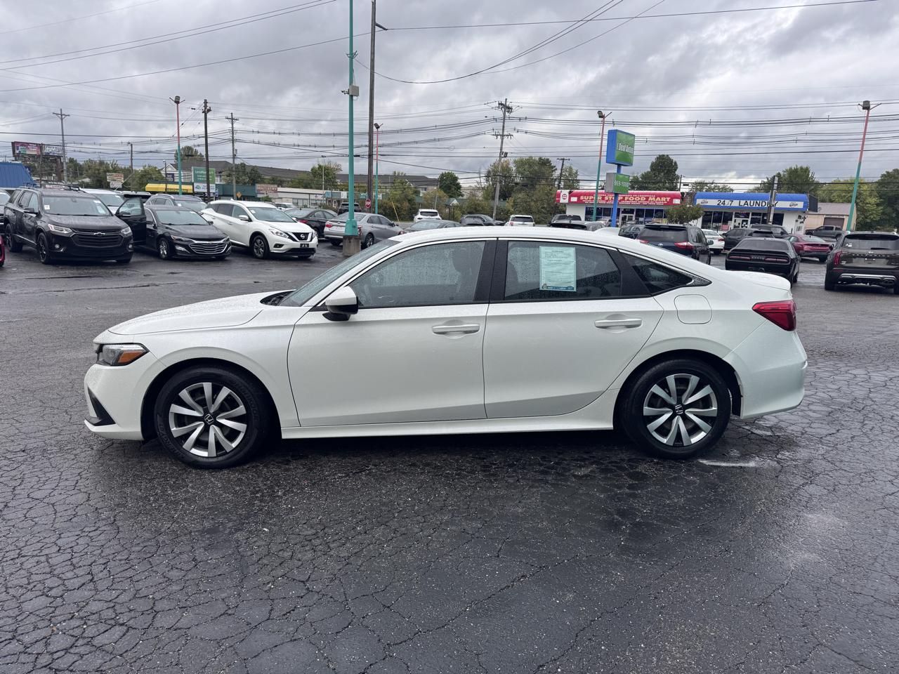Honda Civic Sedan LX CVT 2024