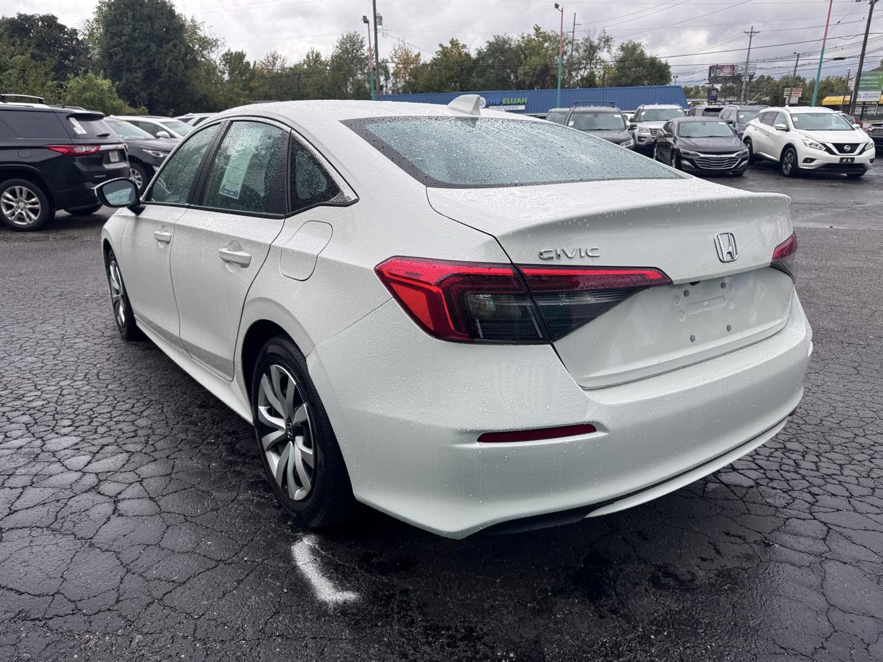 Honda Civic Sedan LX CVT 2024