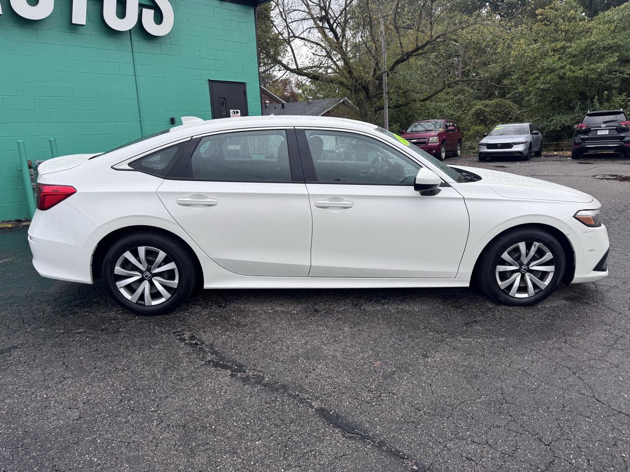Honda Civic Sedan LX CVT 2024