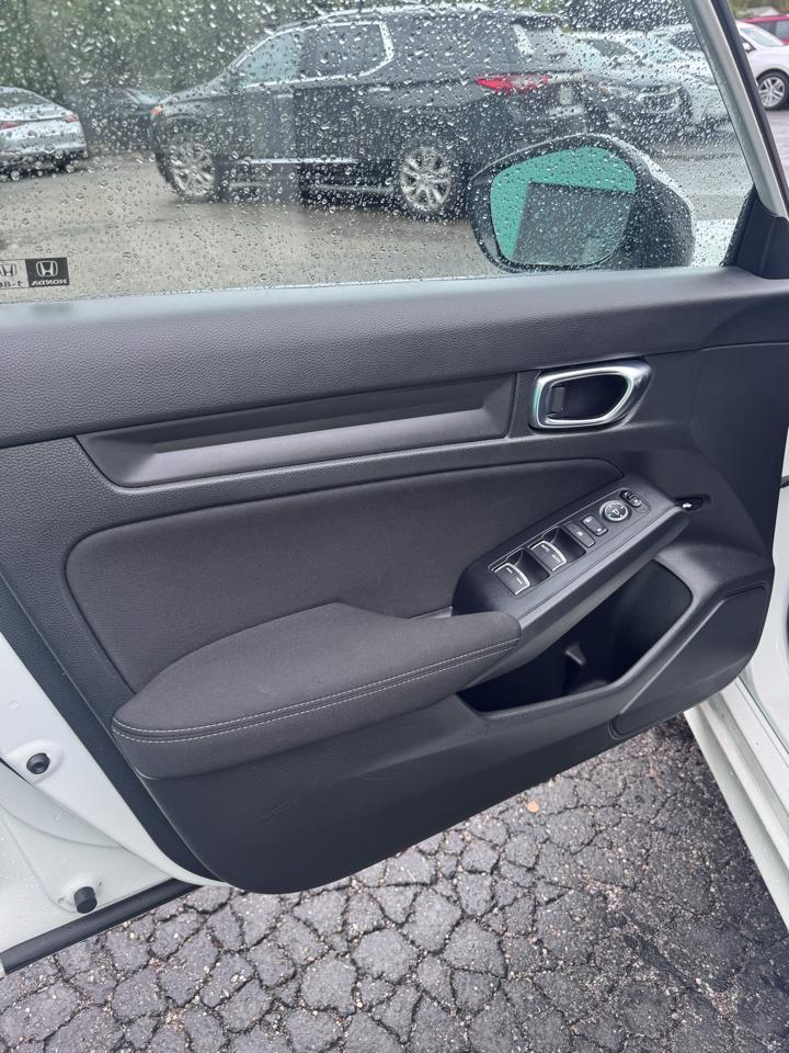 Honda Civic Sedan LX CVT 2024