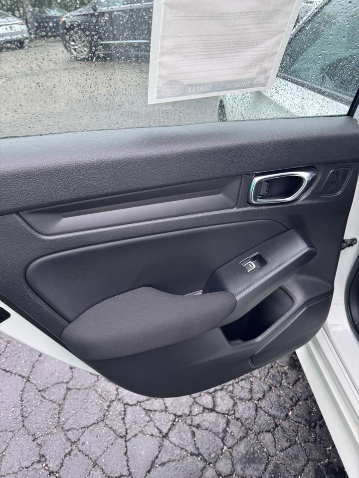 Honda Civic Sedan LX CVT 2024