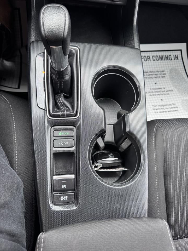 Honda Civic Sedan LX CVT 2024