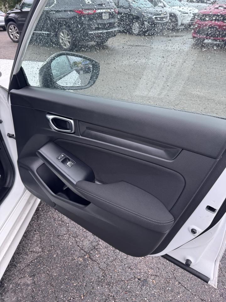 Honda Civic Sedan LX CVT 2024