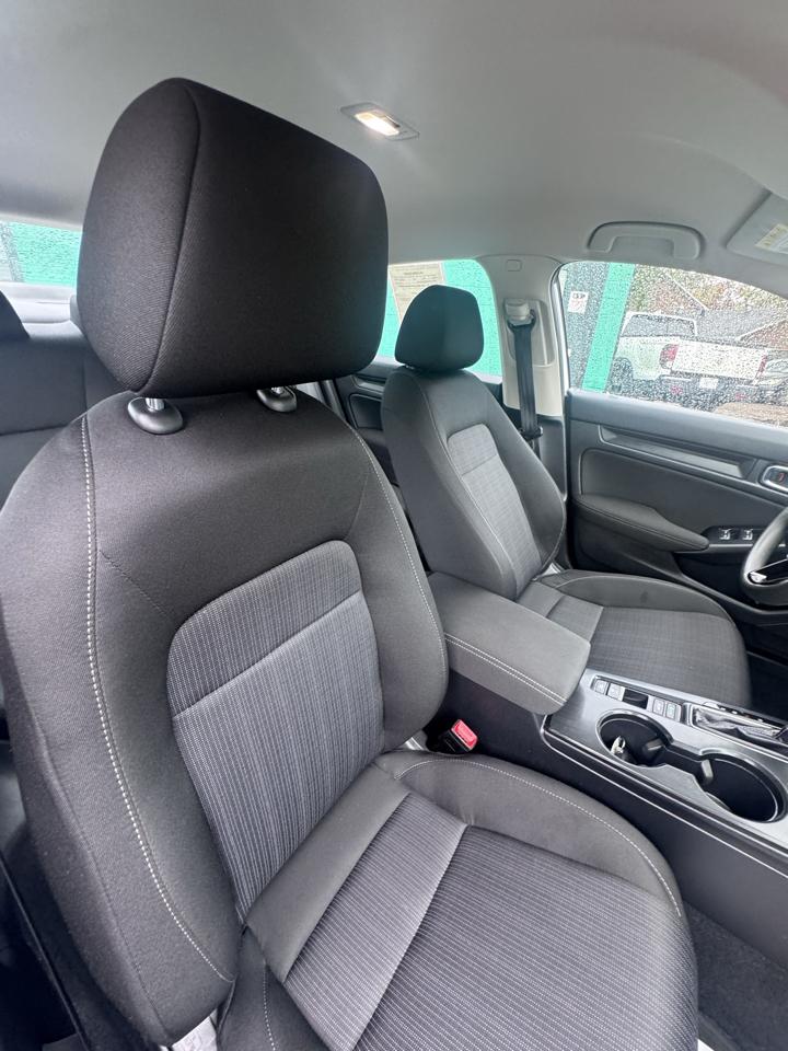Honda Civic Sedan LX CVT 2024