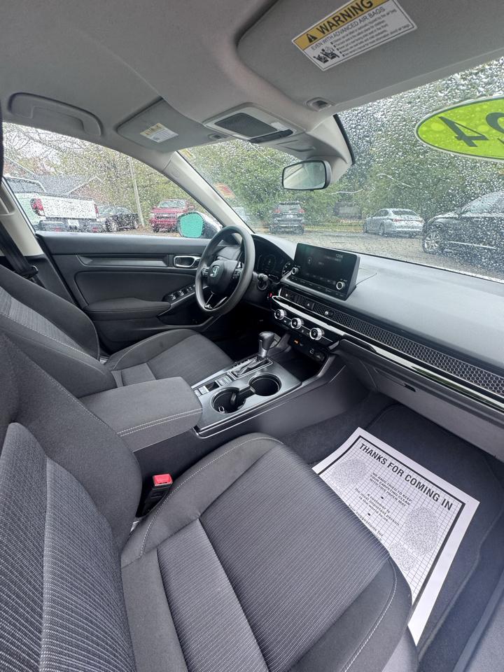 Honda Civic Sedan LX CVT 2024