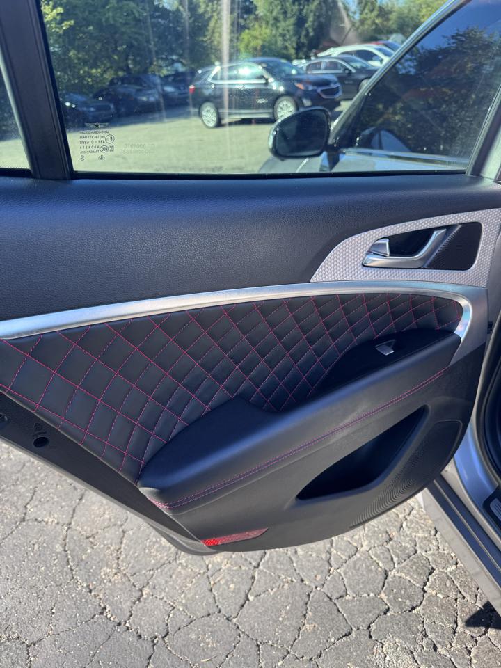 Genesis G70 3.3T AWD 2022