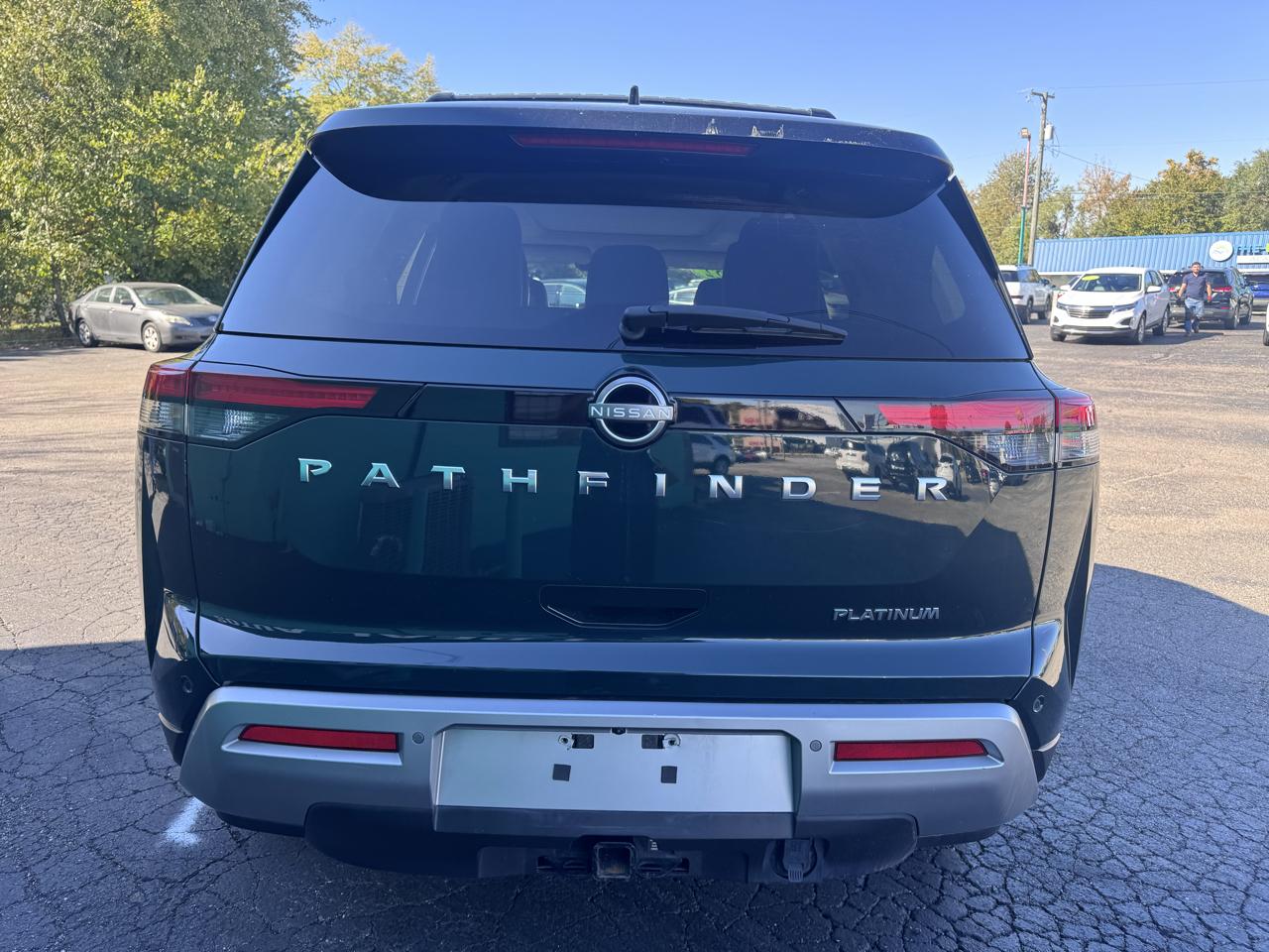 Nissan Pathfinder Platinum 2WD 2022
