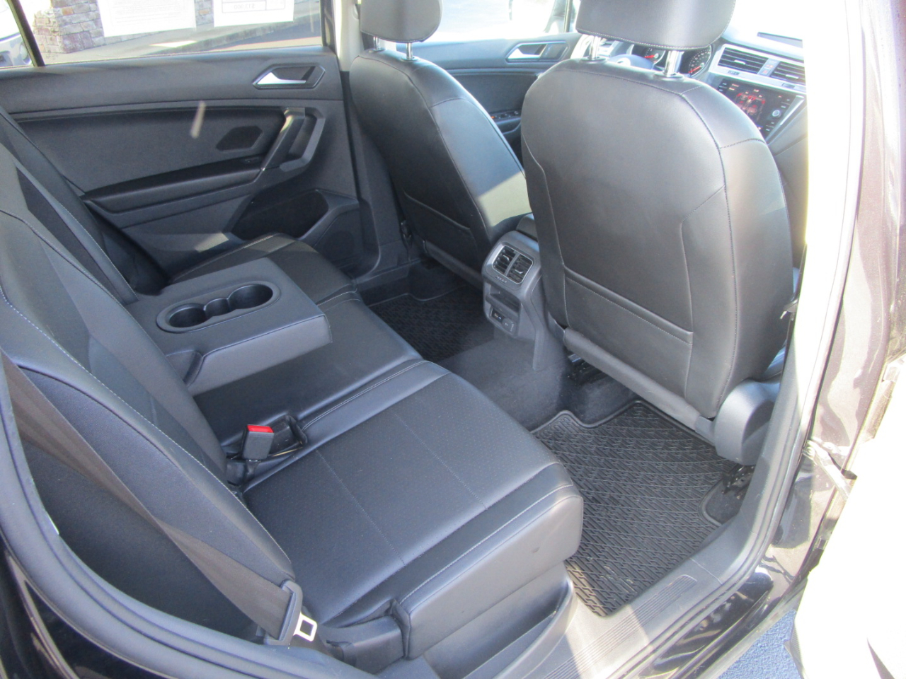 Volkswagen Tiguan 2.0T SEL 4MOTION 2018