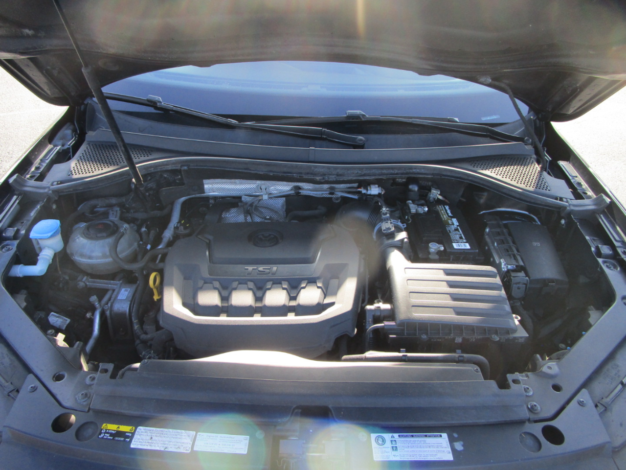 Volkswagen Tiguan 2.0T SEL 4MOTION 2018