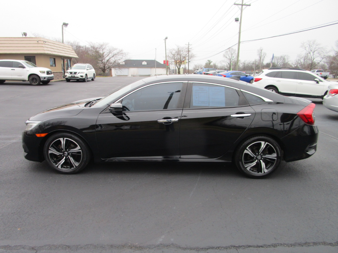 Honda Civic Sedan 4dr CVT Touring 2016