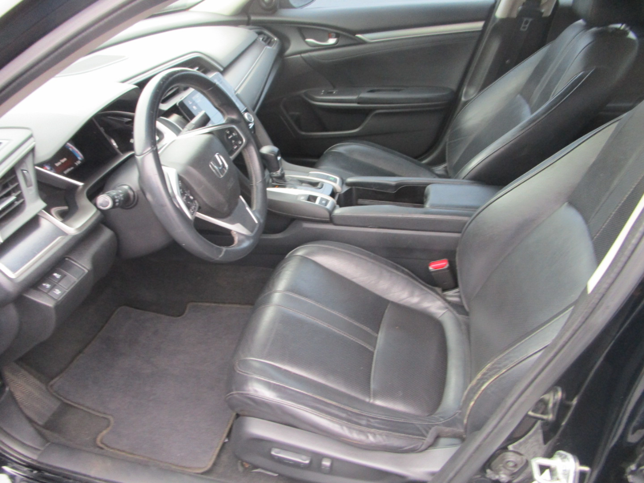 Honda Civic Sedan 4dr CVT Touring 2016