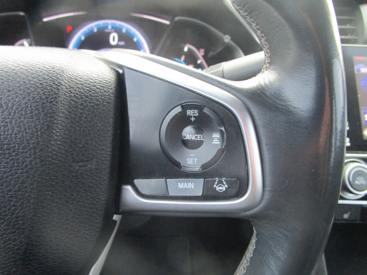 Honda Civic Sedan 4dr CVT Touring 2016