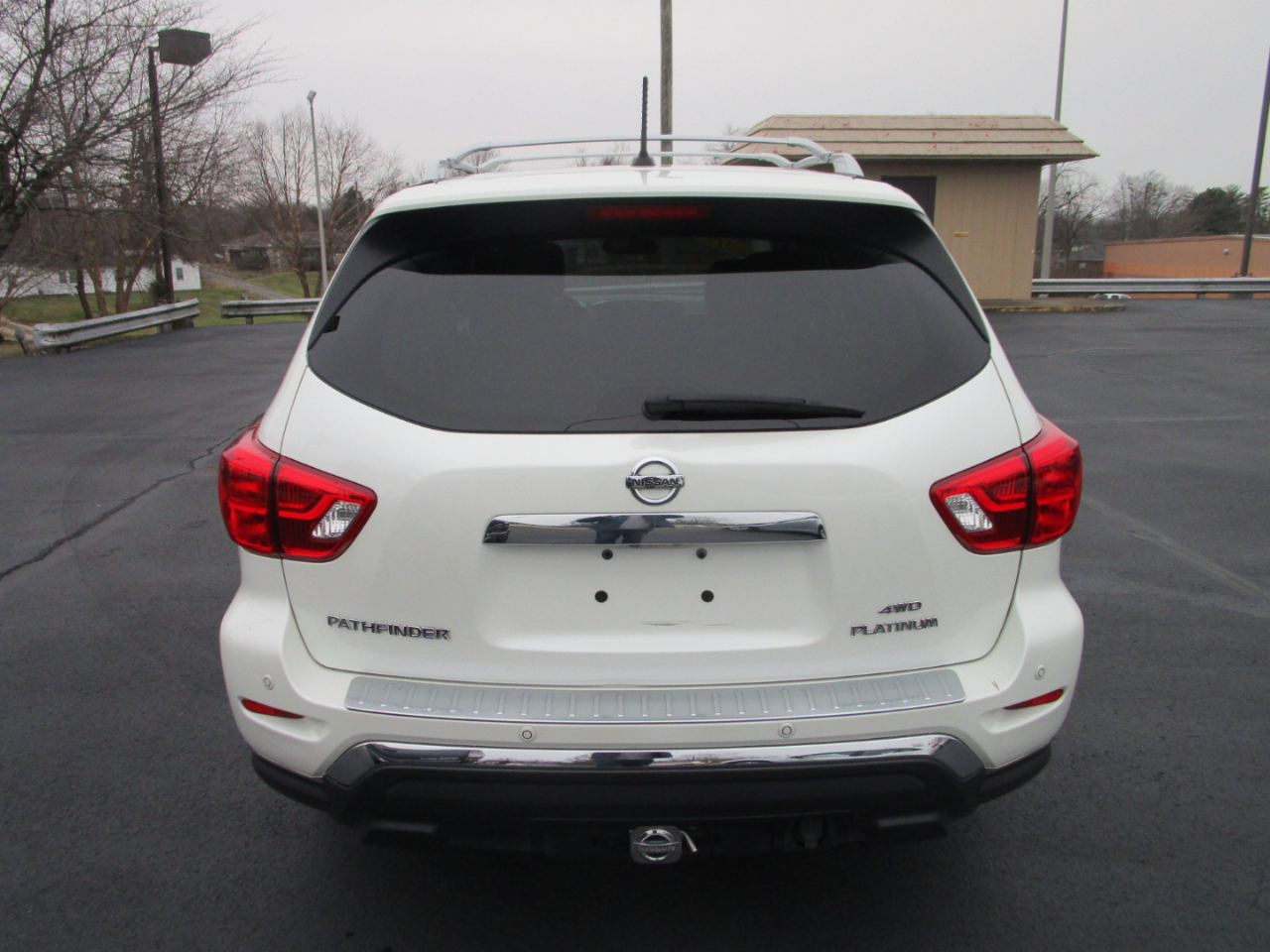 Nissan Pathfinder 4x4 Platinum 2017