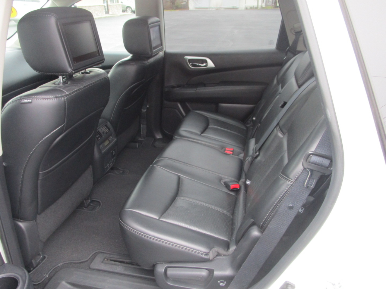 Nissan Pathfinder 4x4 Platinum 2017