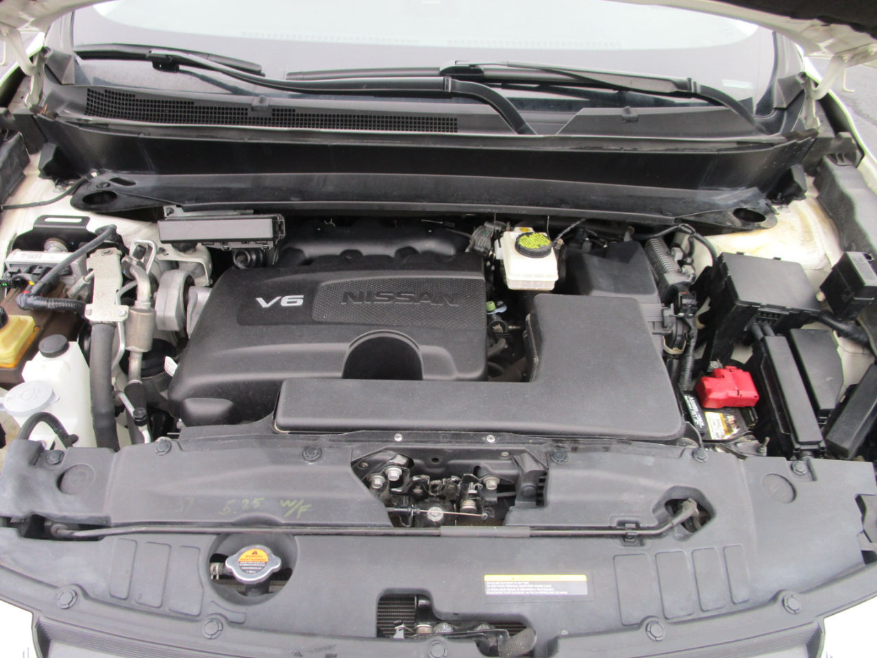 Nissan Pathfinder 4x4 Platinum 2017