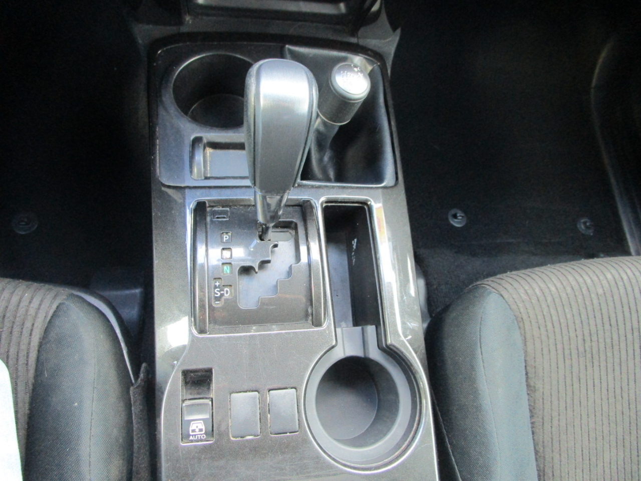 Toyota 4Runner 4WD 4dr V6 Trail Premium (Natl) 2014