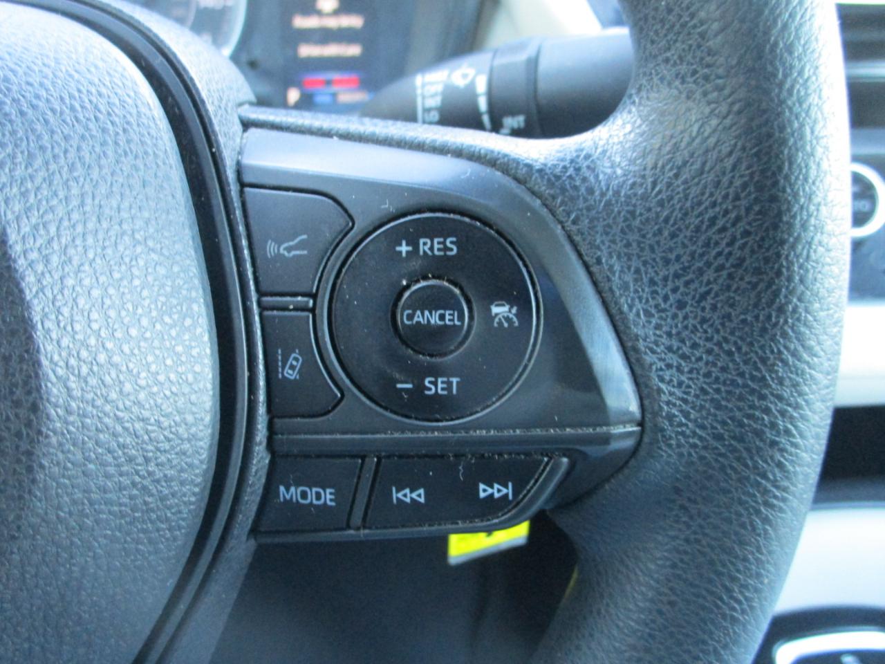 Toyota Corolla LE CVT (Natl) 2020