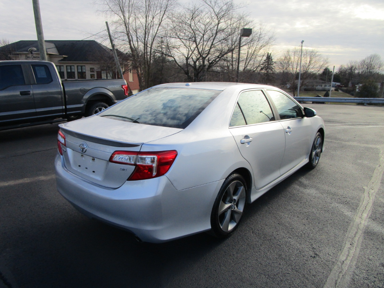 Toyota Camry 2014.5 4dr Sdn I4 Auto SE Sport (Natl) 2014