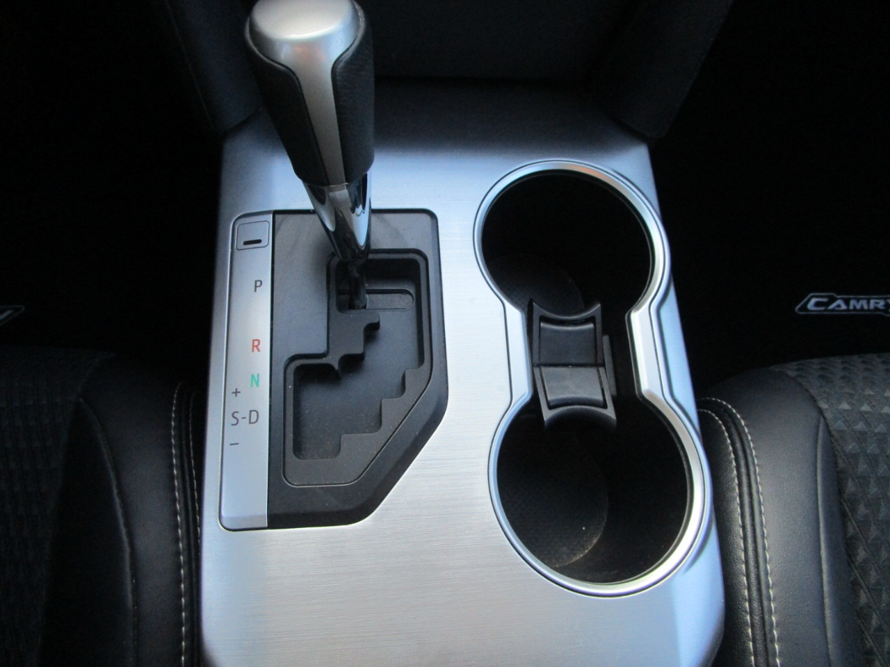 Toyota Camry 2014.5 4dr Sdn I4 Auto SE Sport (Natl) 2014