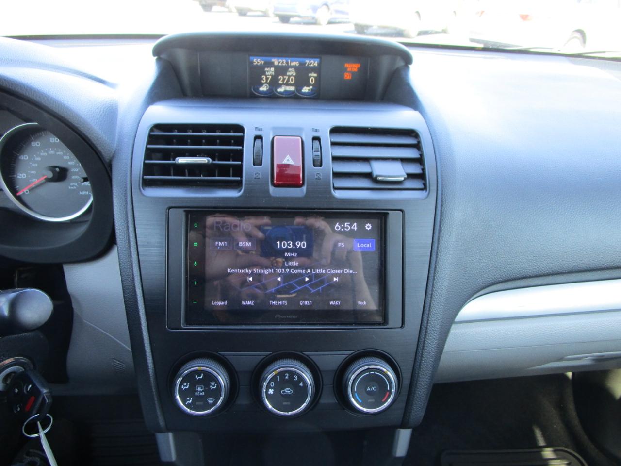 Subaru Forester 4dr CVT 2.5i Premium PZEV 2015