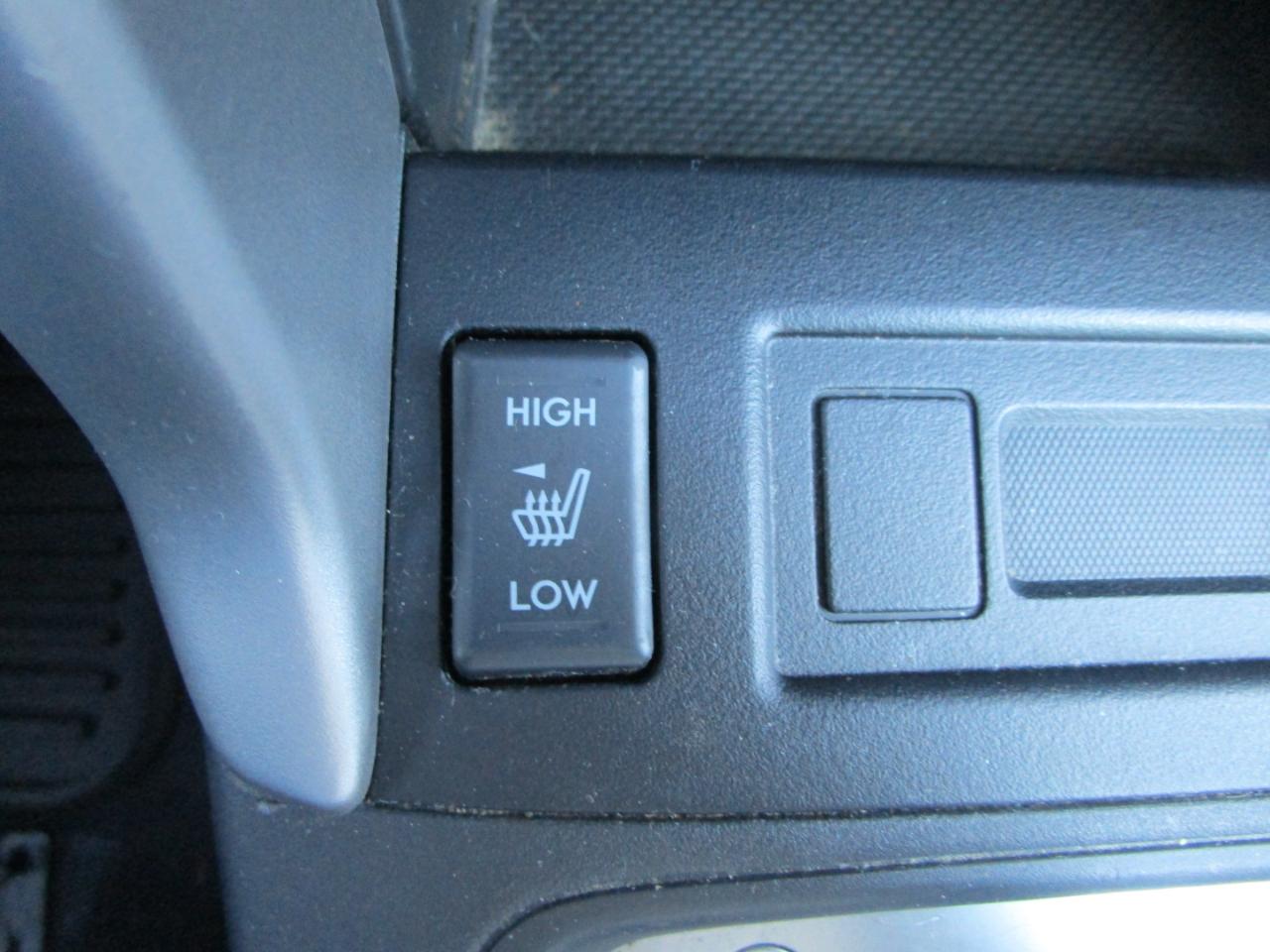 Subaru Forester 4dr CVT 2.5i Premium PZEV 2015