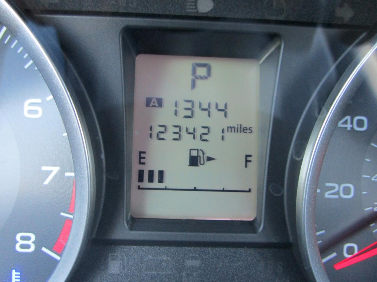 Subaru Forester 4dr CVT 2.5i Premium PZEV 2015