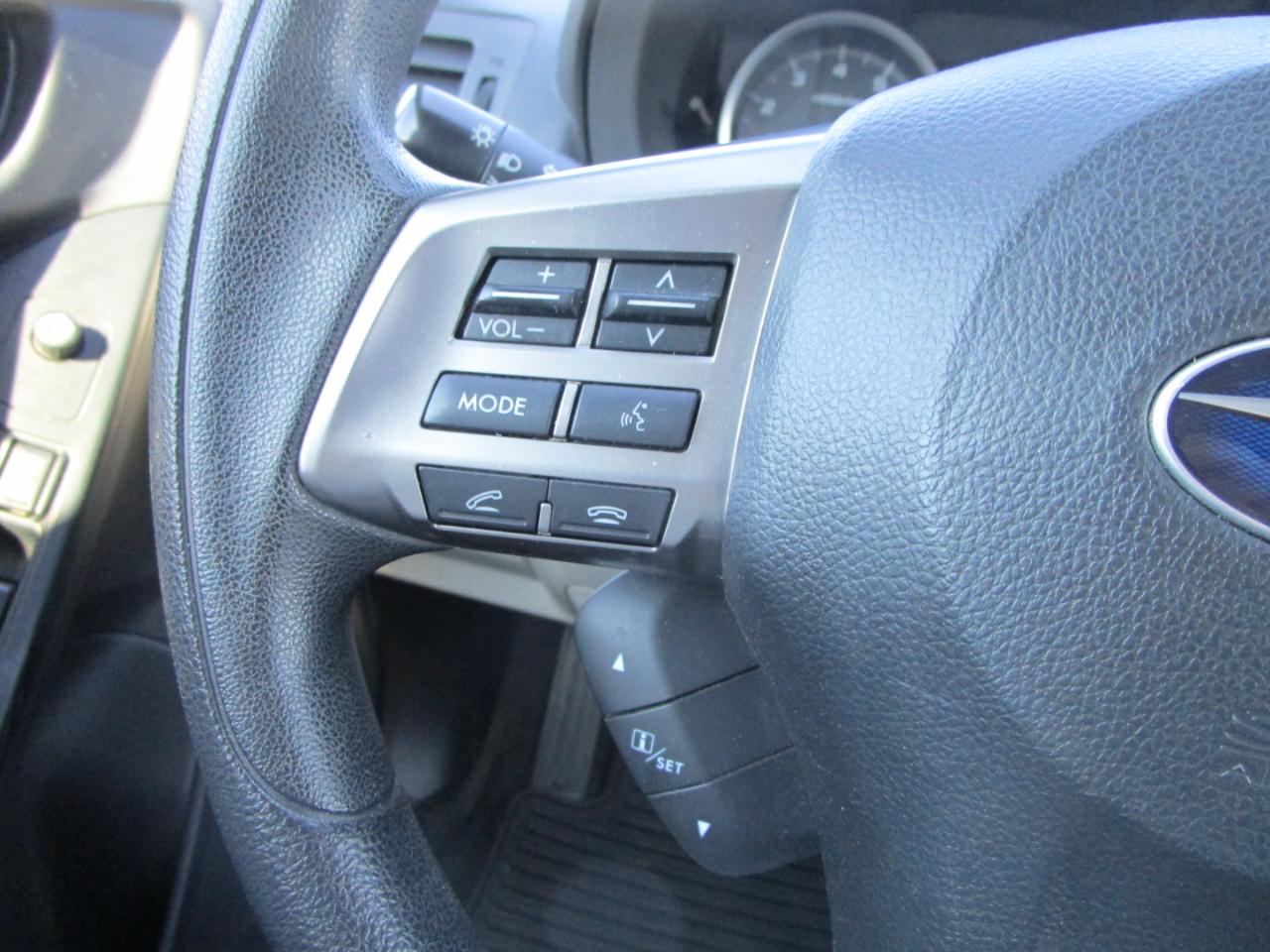 Subaru Forester 4dr CVT 2.5i Premium PZEV 2015