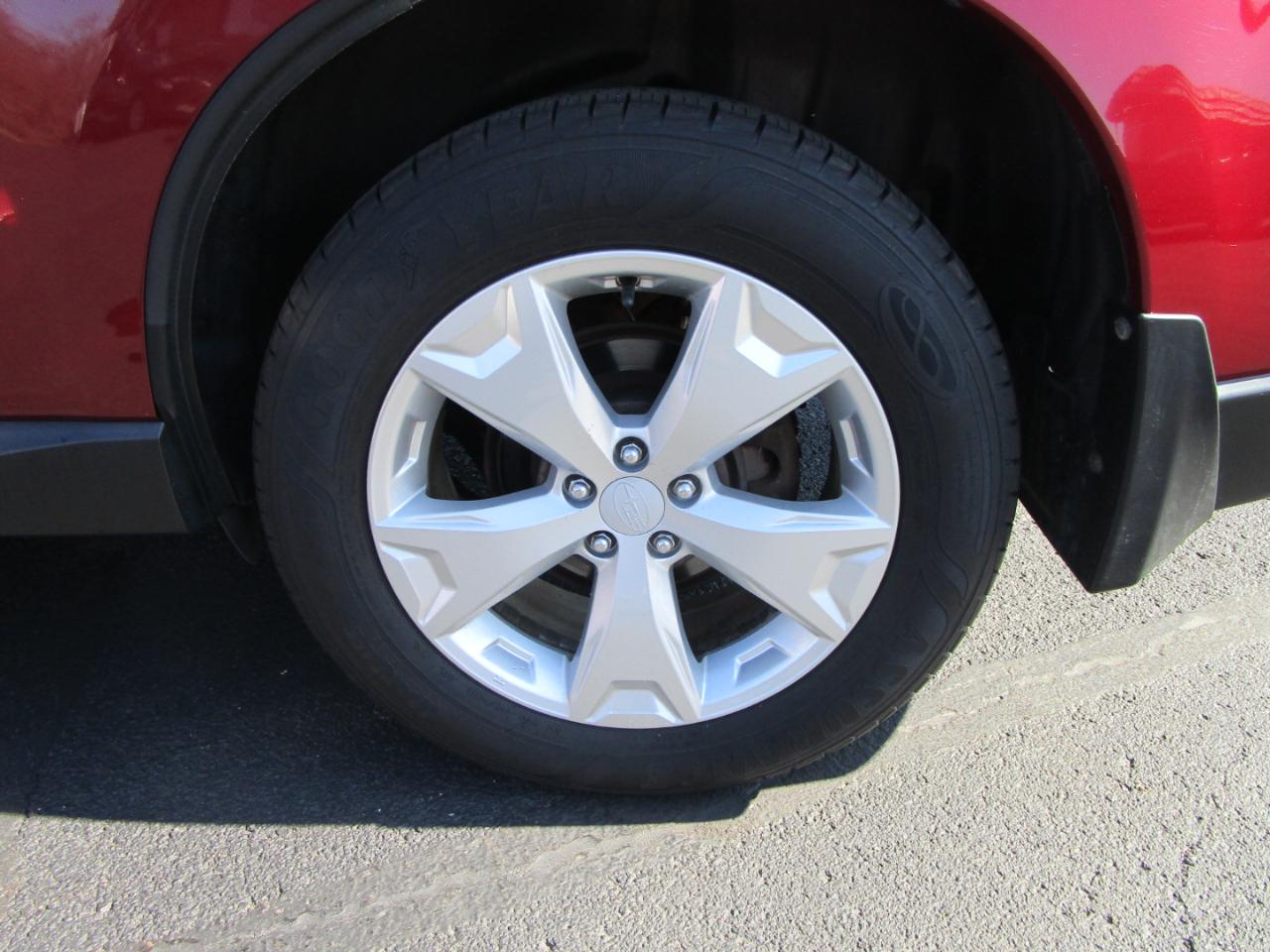 Subaru Forester 4dr CVT 2.5i Premium PZEV 2015