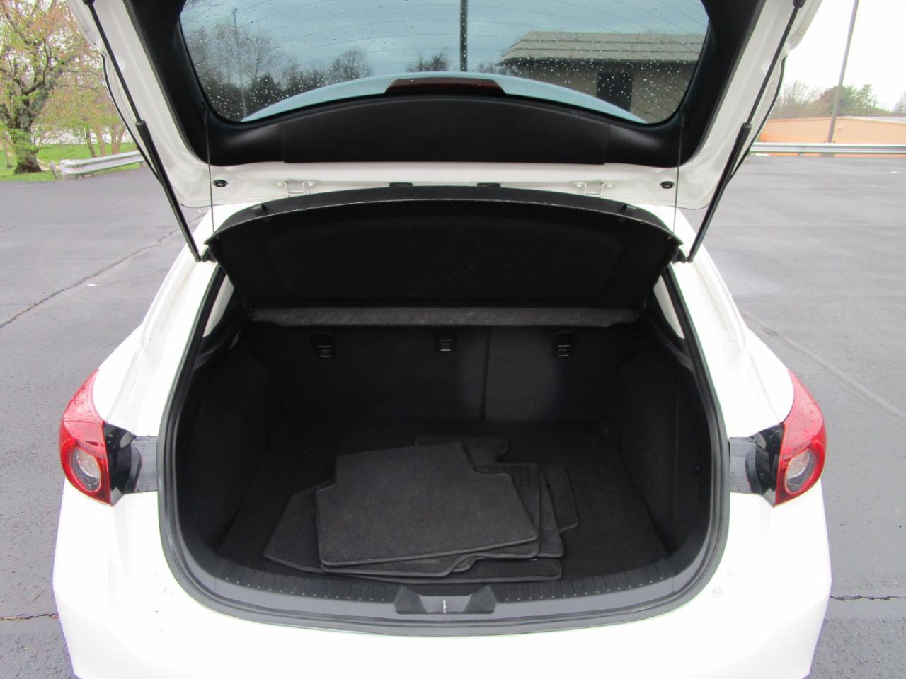 Mazda Mazda3 5-Door Sport Auto 2018