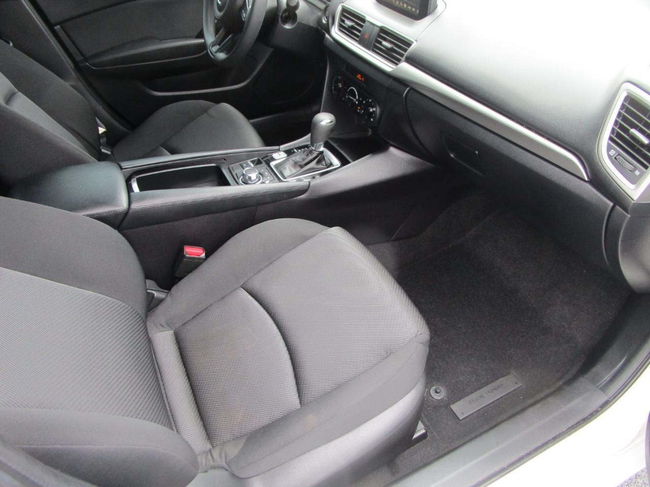 Mazda Mazda3 5-Door Sport Auto 2018