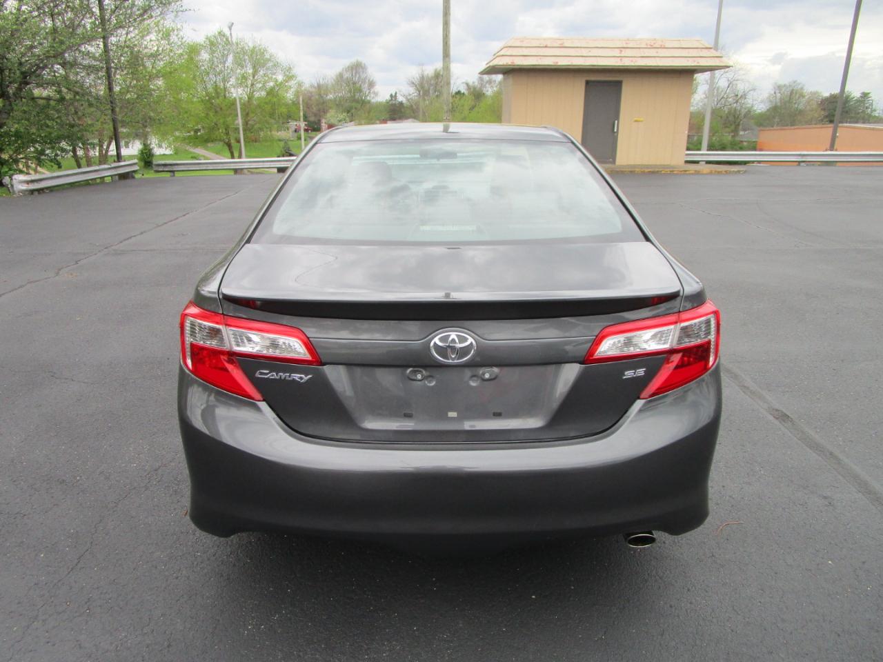 Toyota Camry 4dr Sdn I4 Auto SE Sport Limited Edition (Natl) 2012