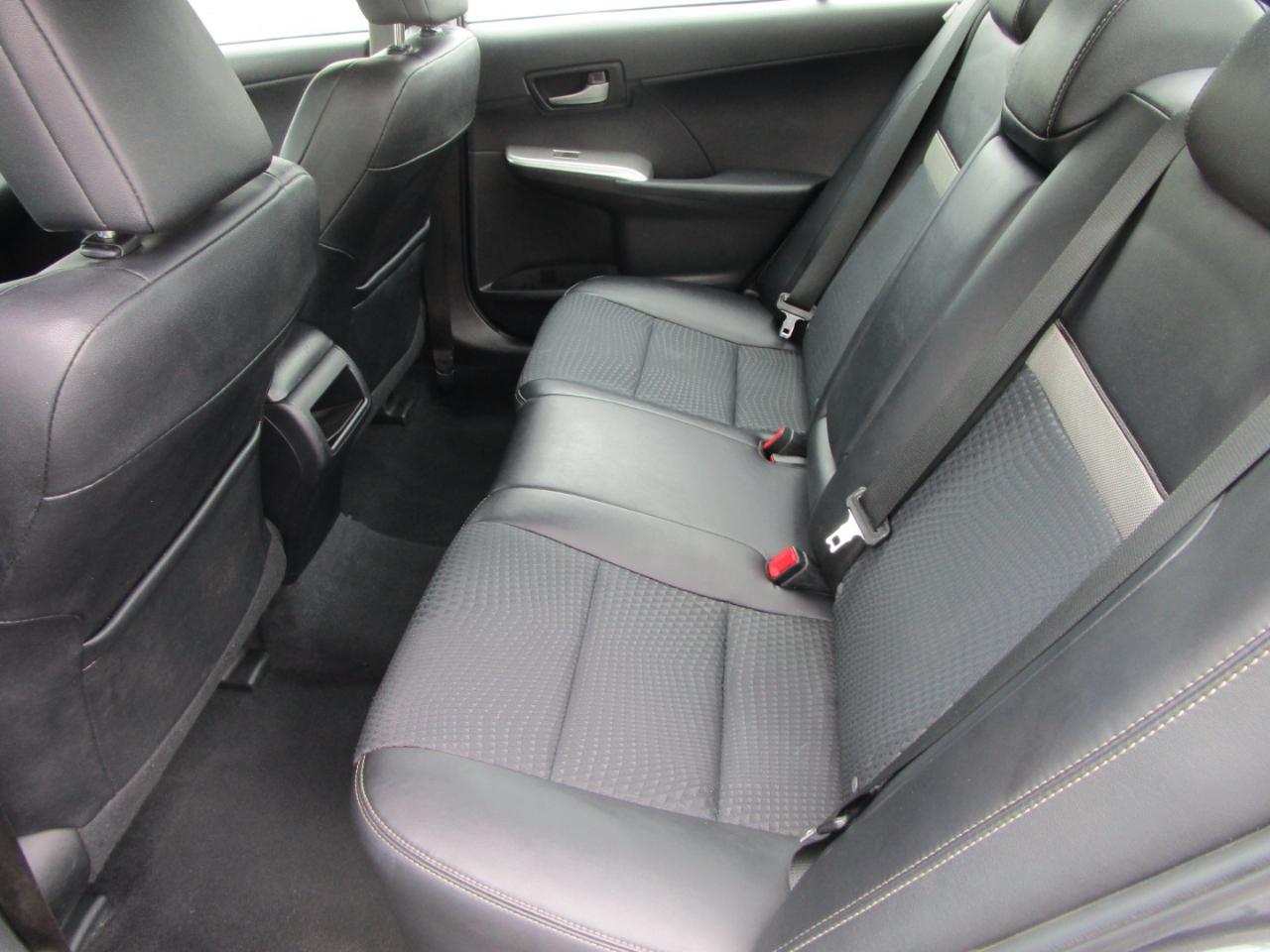 Toyota Camry 4dr Sdn I4 Auto SE Sport Limited Edition (Natl) 2012