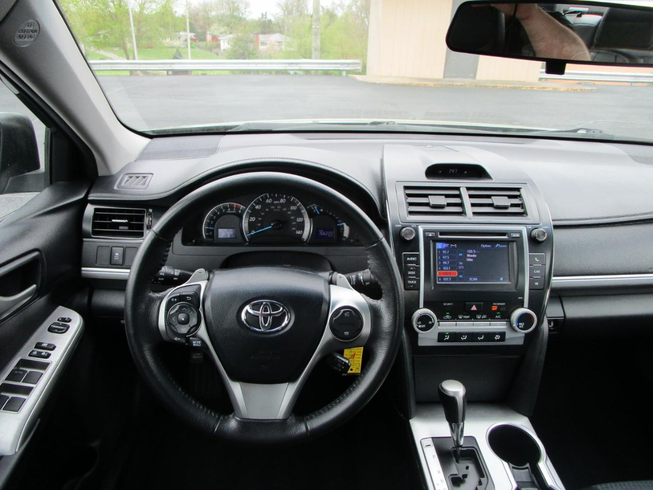 Toyota Camry 4dr Sdn I4 Auto SE Sport Limited Edition (Natl) 2012