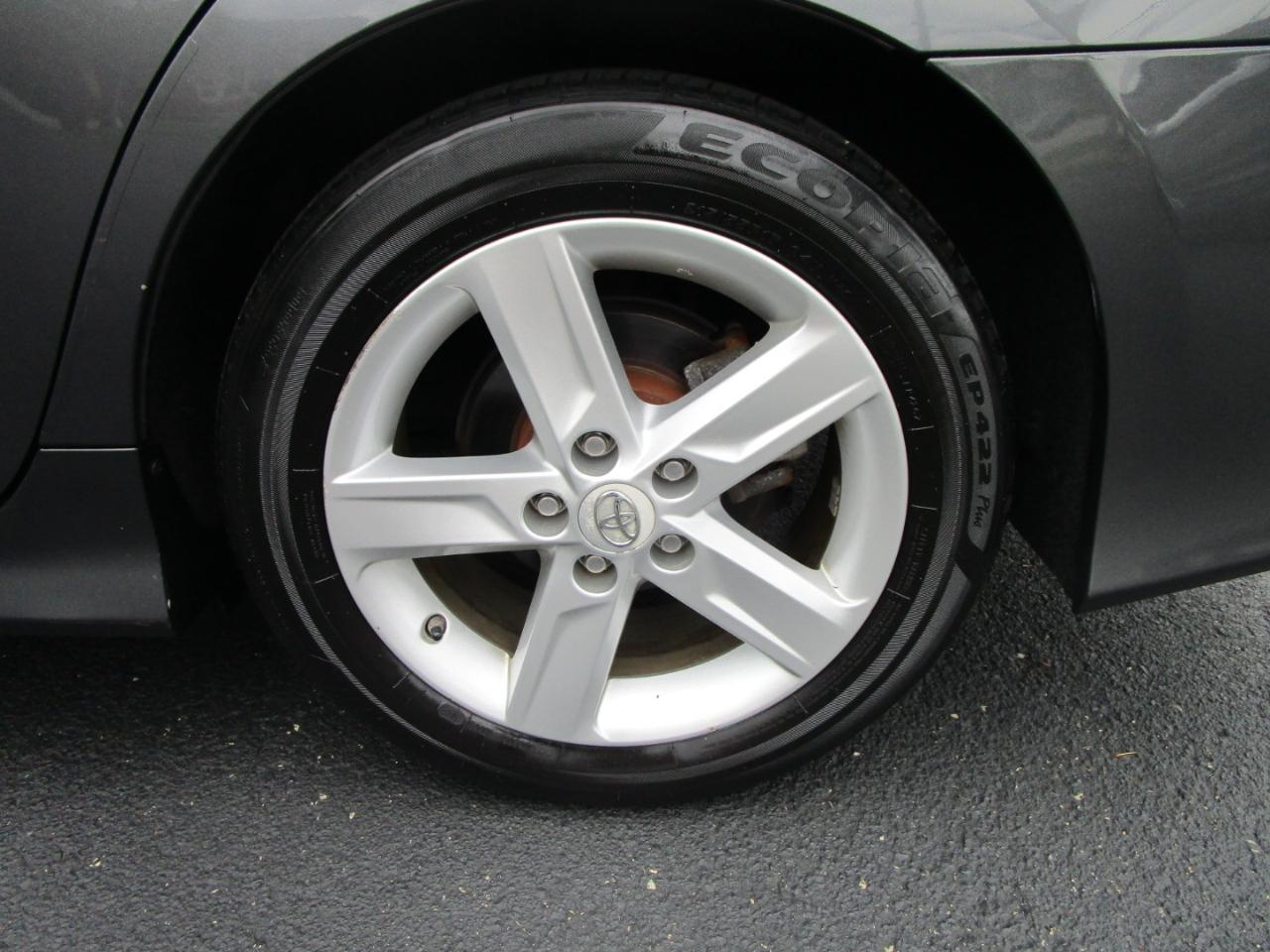 Toyota Camry 4dr Sdn I4 Auto SE Sport Limited Edition (Natl) 2012