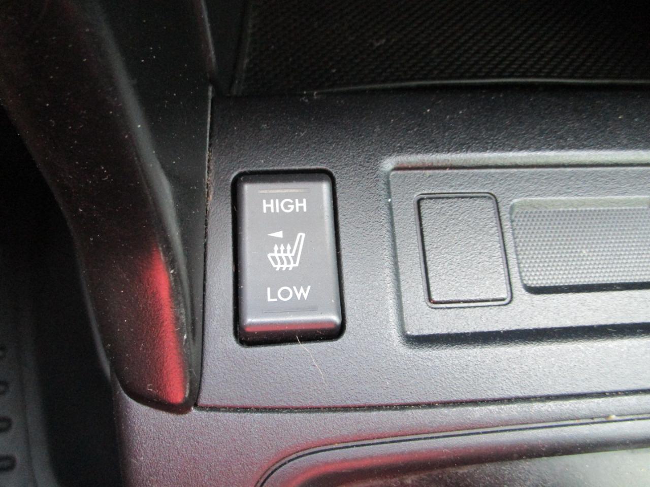 Subaru Forester 4dr CVT 2.5i Premium PZEV 2015