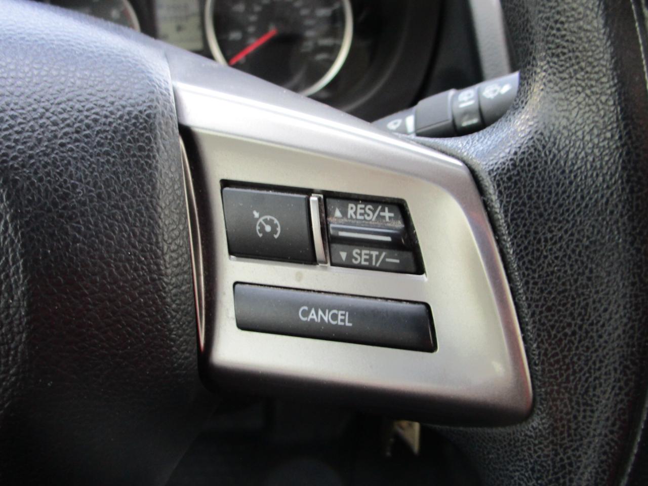 Subaru Forester 4dr CVT 2.5i Premium PZEV 2015