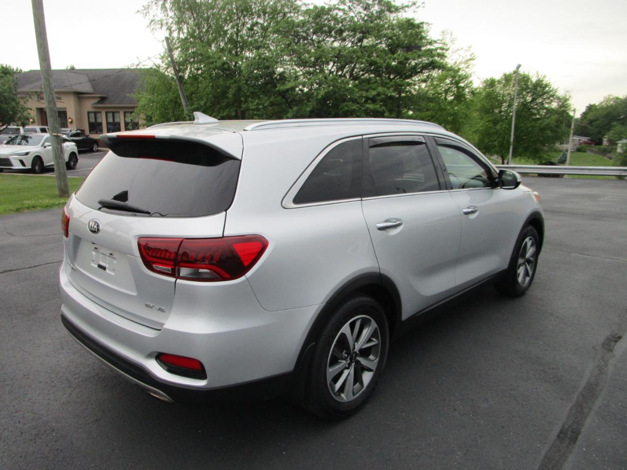 Kia Sorento EX V6 FWD 2019