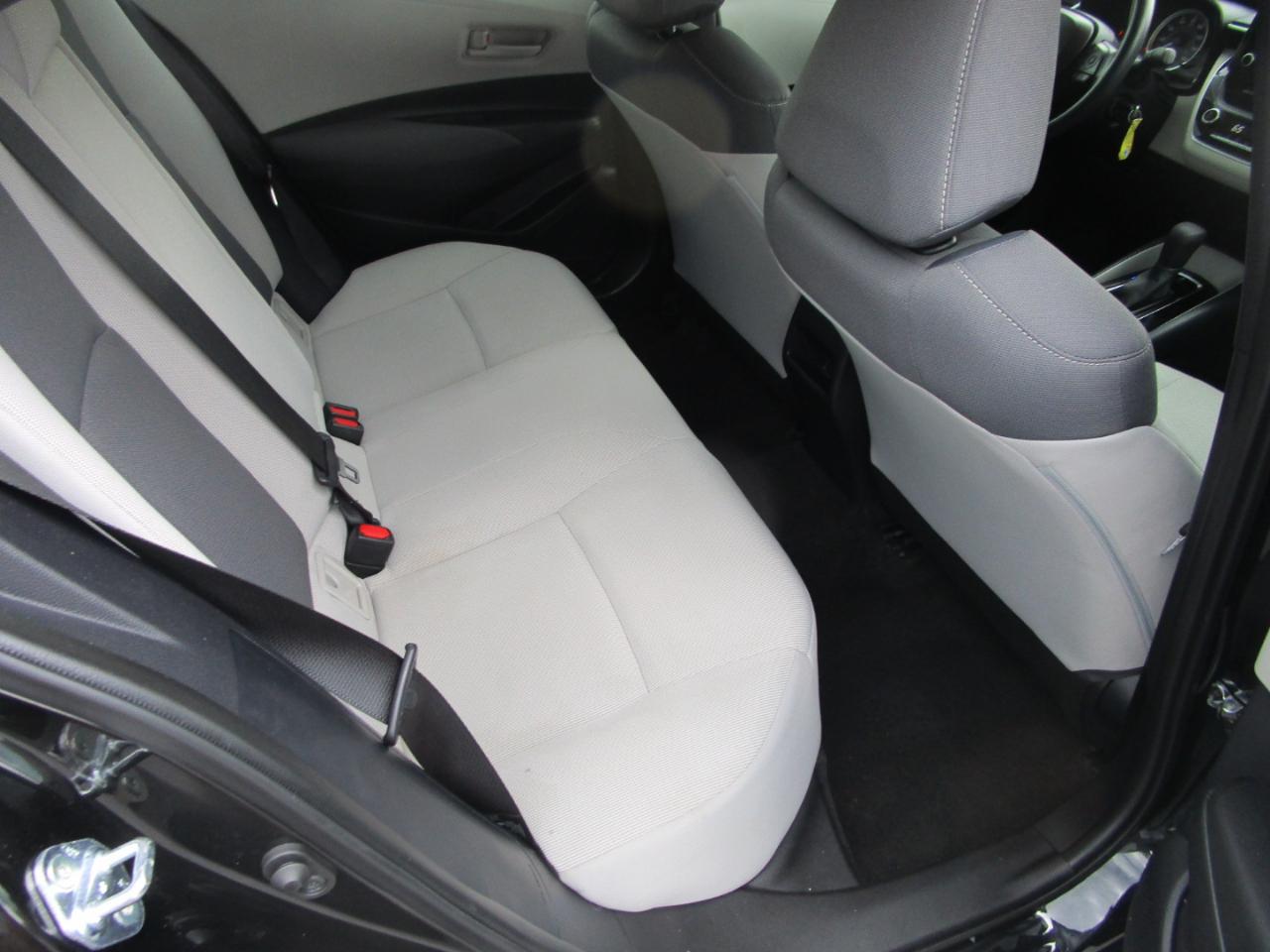 Toyota Corolla LE CVT (Natl) 2022