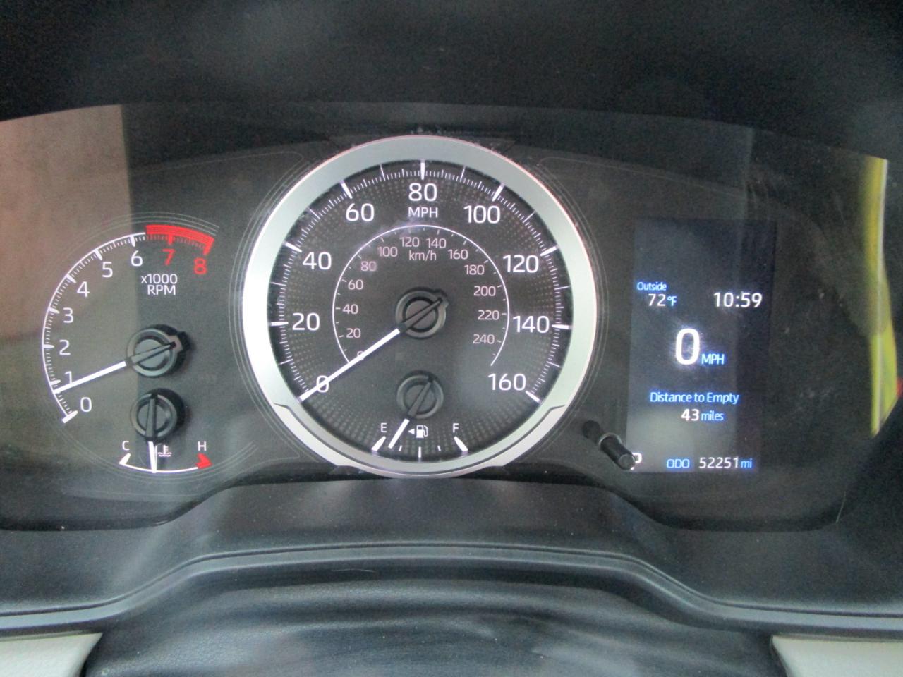 Toyota Corolla LE CVT (Natl) 2022
