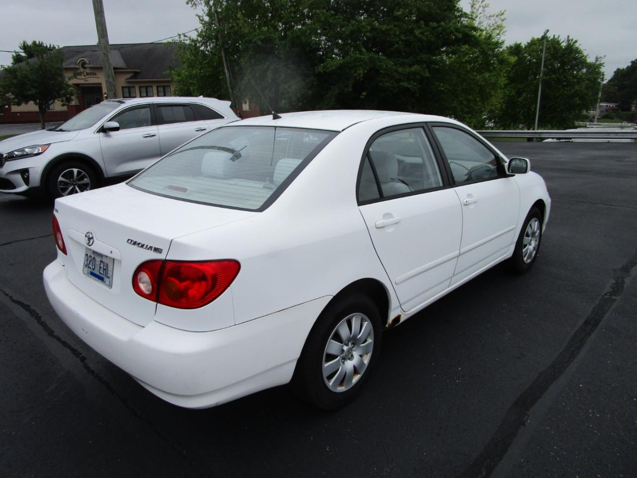 Toyota Corolla 4dr Sdn CE Auto (Natl) 2004