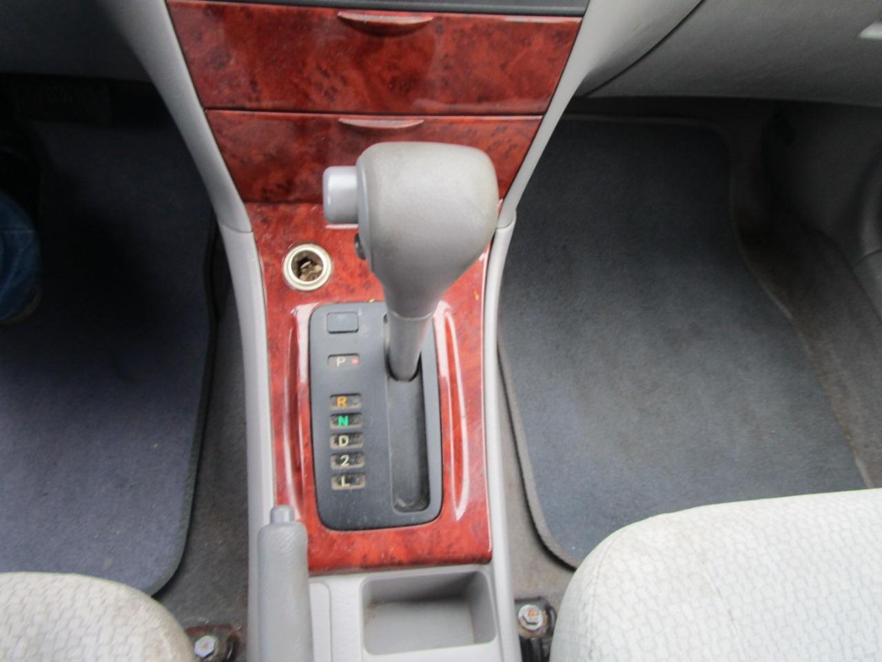 Toyota Corolla 4dr Sdn CE Auto (Natl) 2004