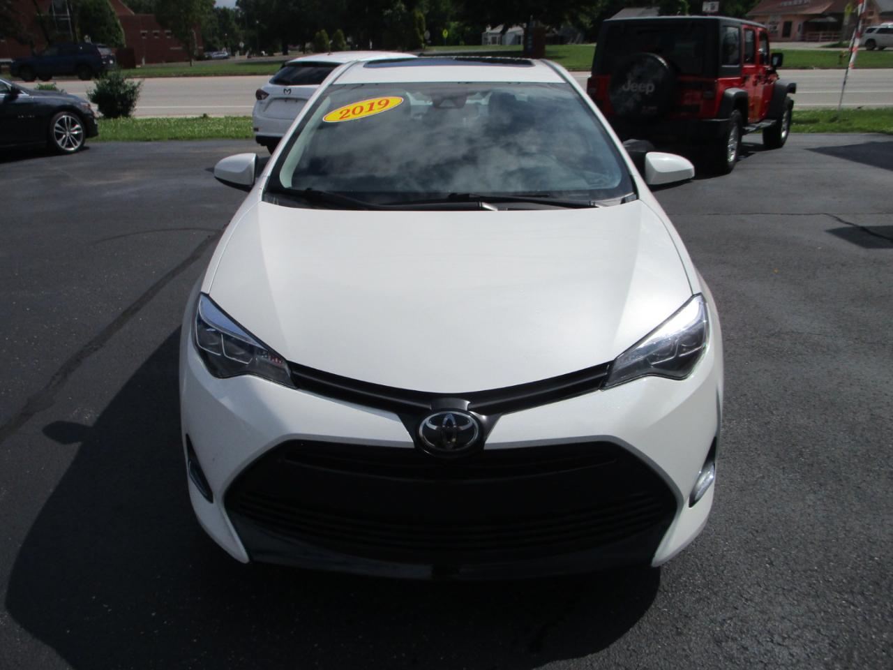 Toyota Corolla XLE CVT (Natl) 2019
