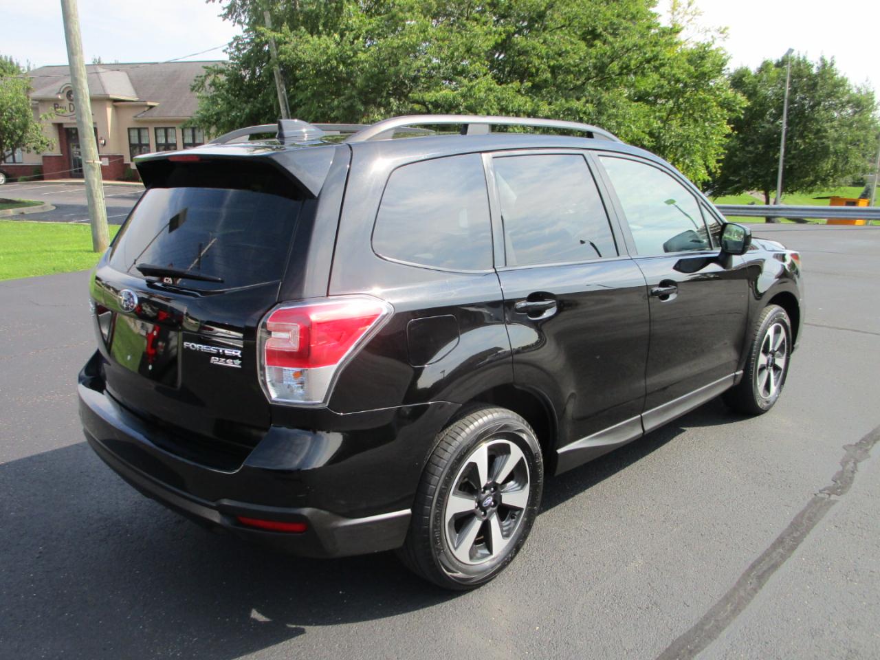 Subaru Forester 2.5i Premium CVT 2017
