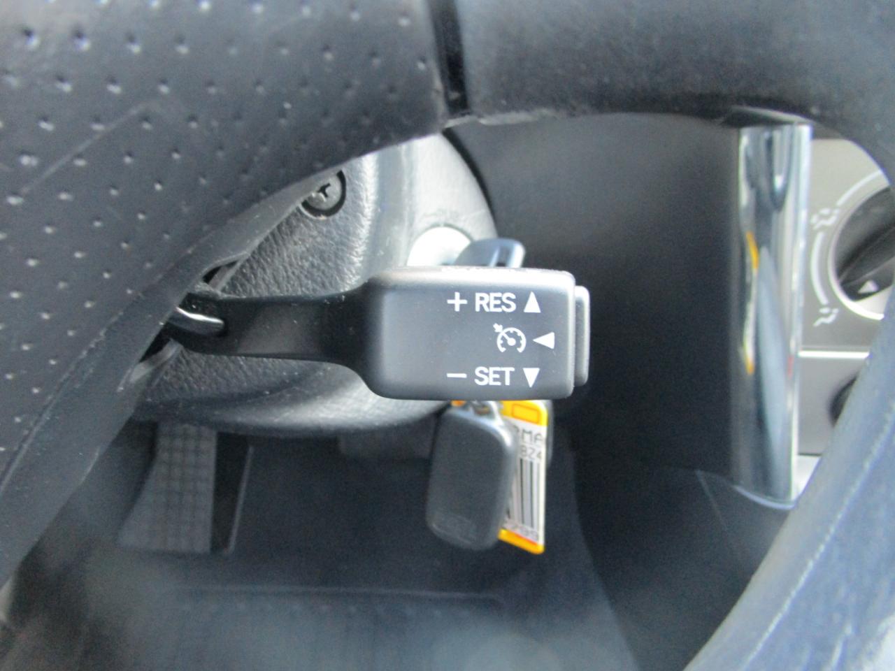 Pontiac Vibe 4dr HB 2008
