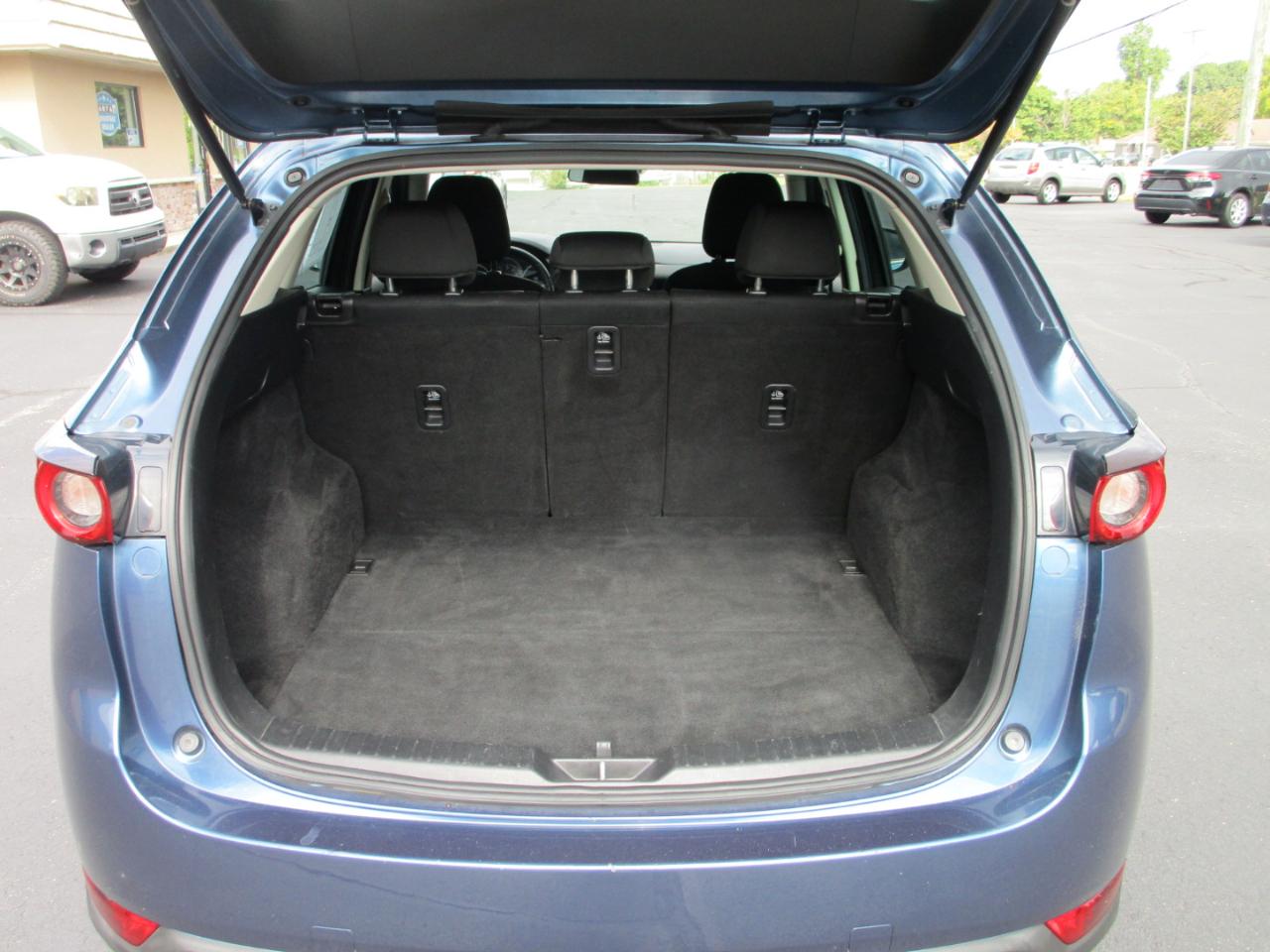 Mazda CX-5 photo 11