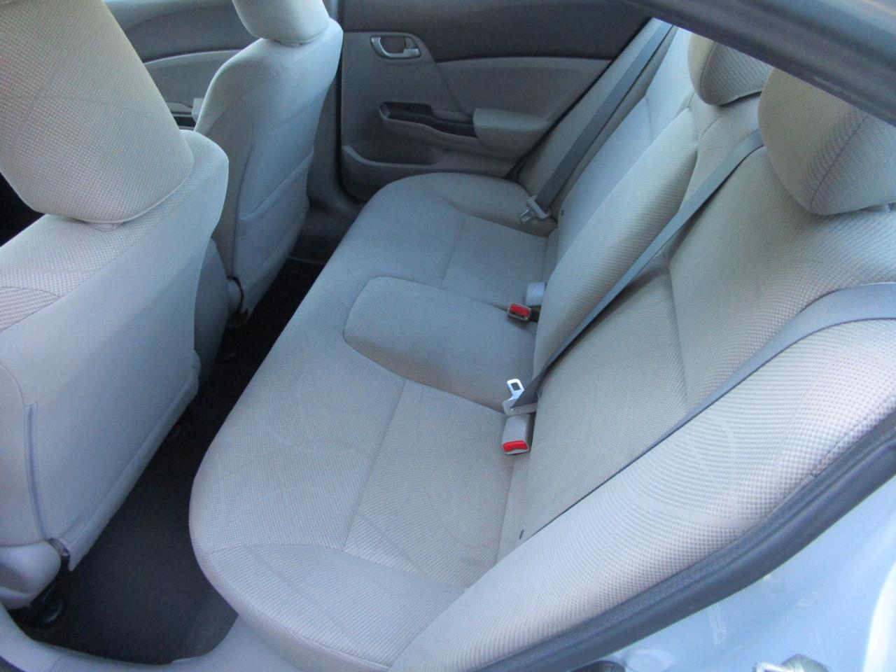 Honda Civic Sdn 4dr Auto LX 2012