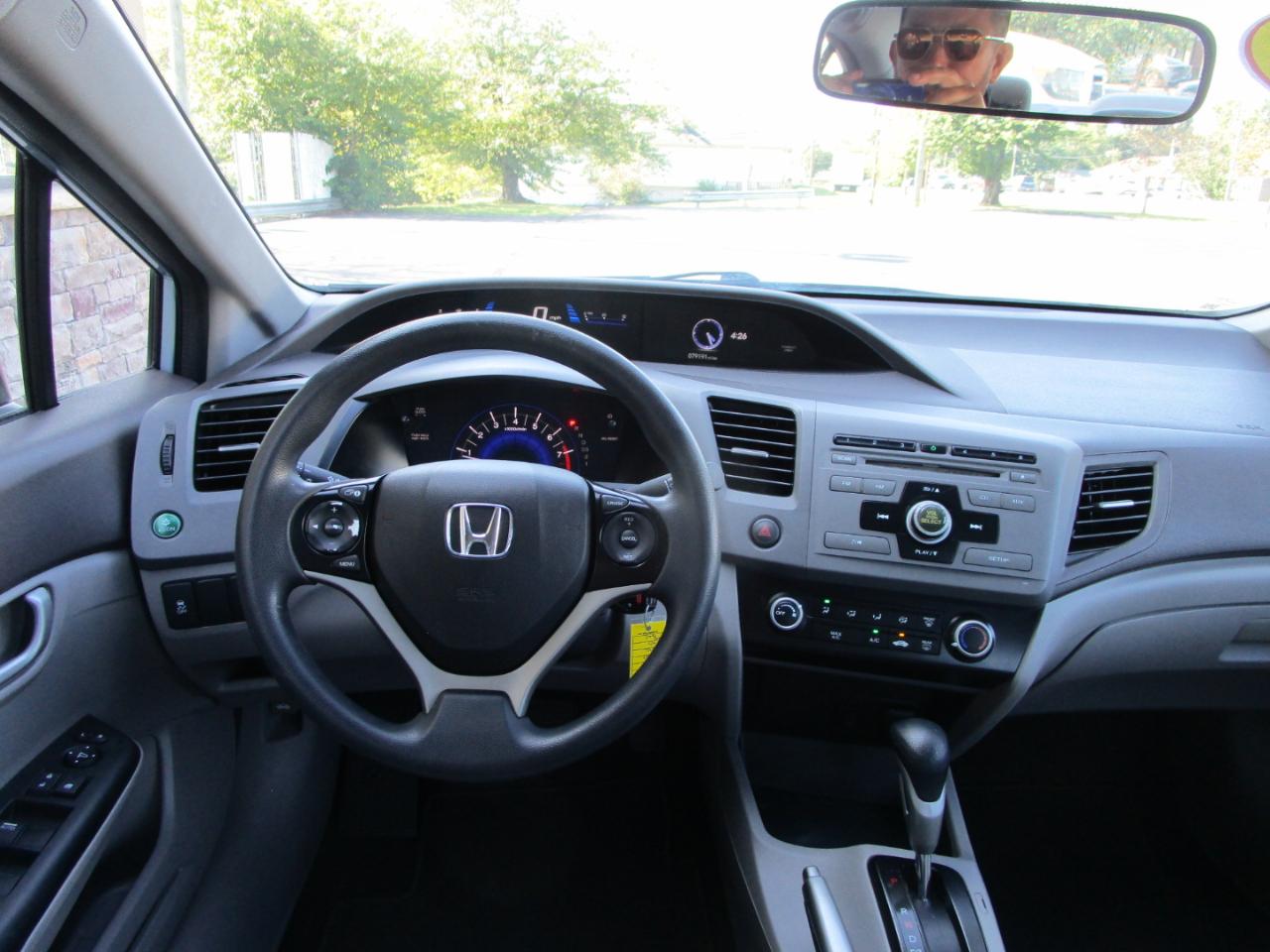 Honda Civic Sdn 4dr Auto LX 2012